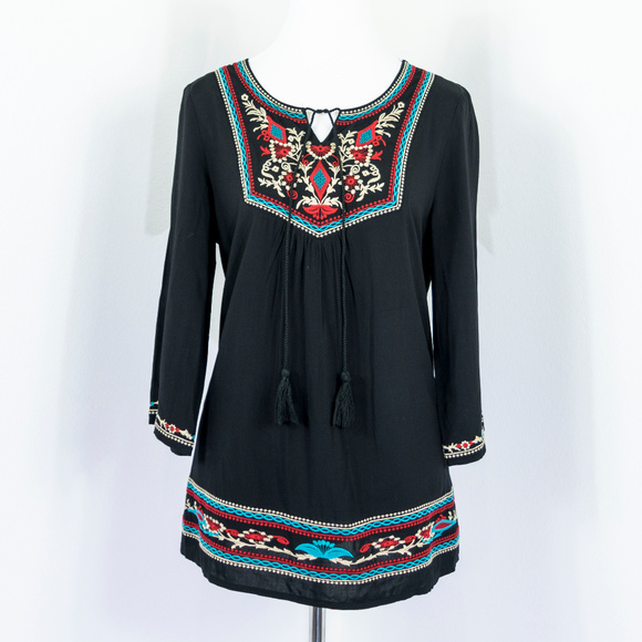 Forever 21 Tops - Forever 21 Black Embroidered Blouse